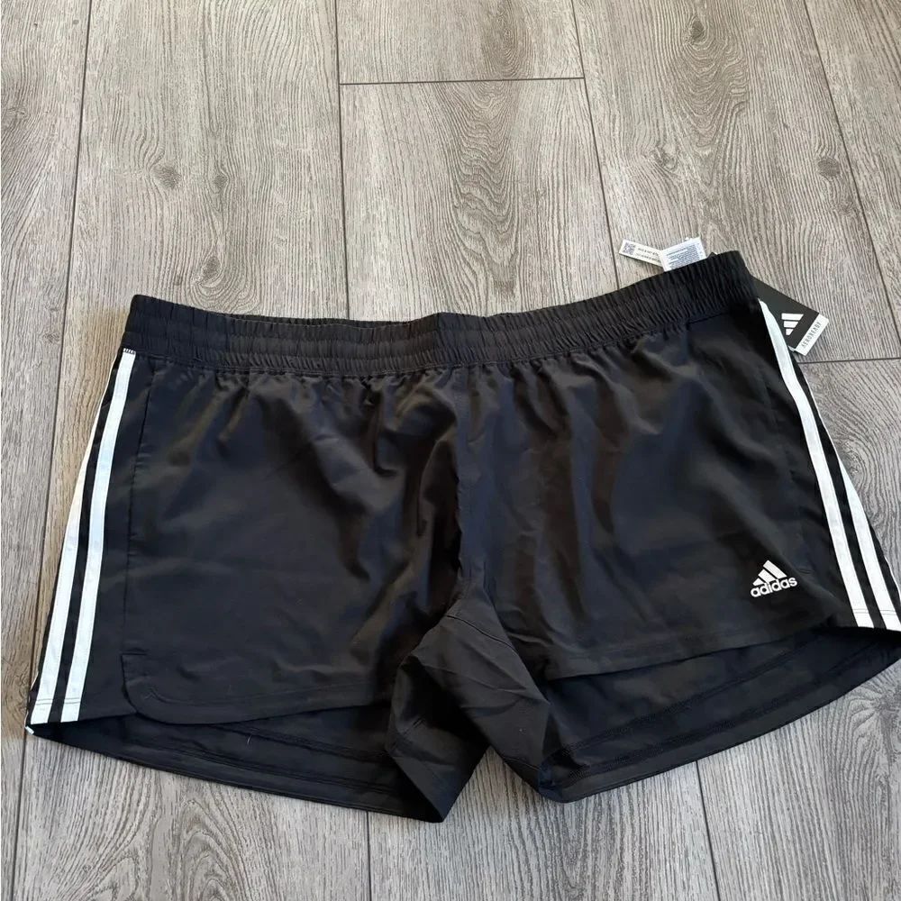 Adidas woman’s pacer 3S woven training shorts